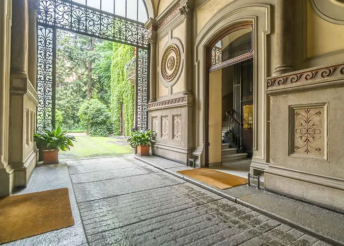 Appartamento Corso Vittorio & Roomy Flat *